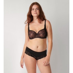 Embrace Lace Classic Underwire Bra - For Her from The Luxe Company UK